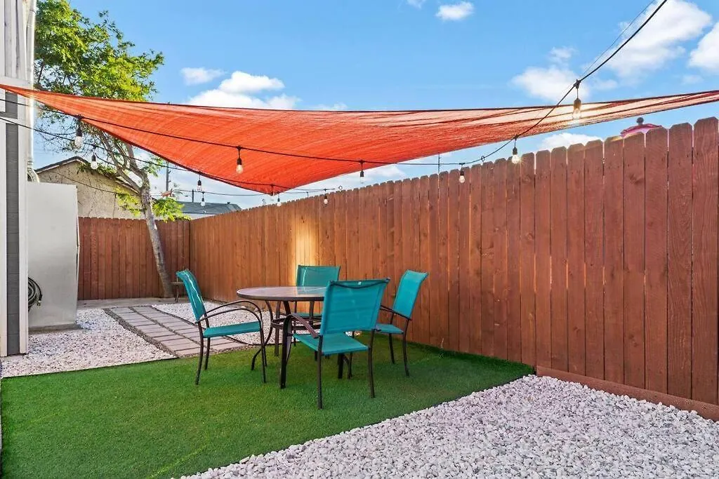 Cozy And Bright Centrally Located New 2Br Property! Villa Inglewood United States