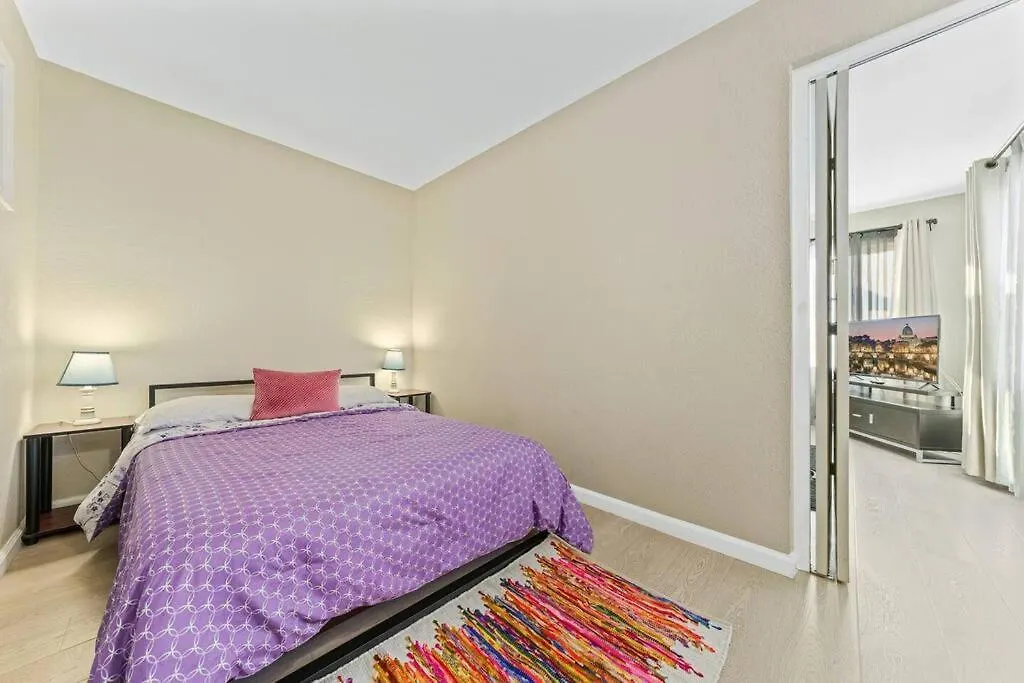 Cozy And Bright Centrally Located New 2Br Property! Villa Inglewood 0*,  United States